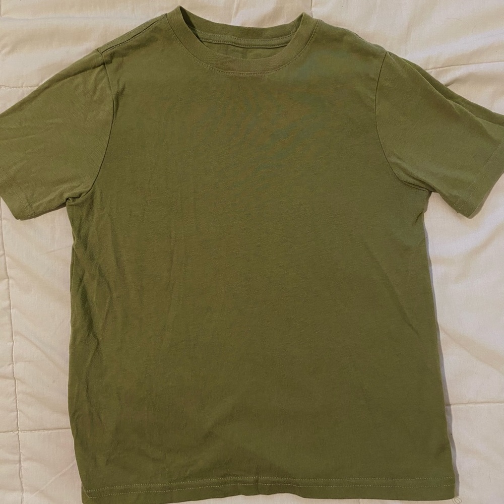 Green, small tee.